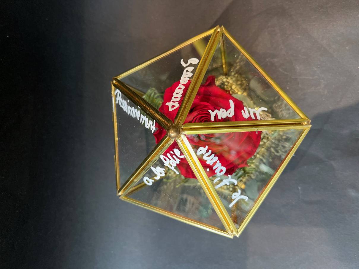 Rose éternelle – Boîte chapiteau